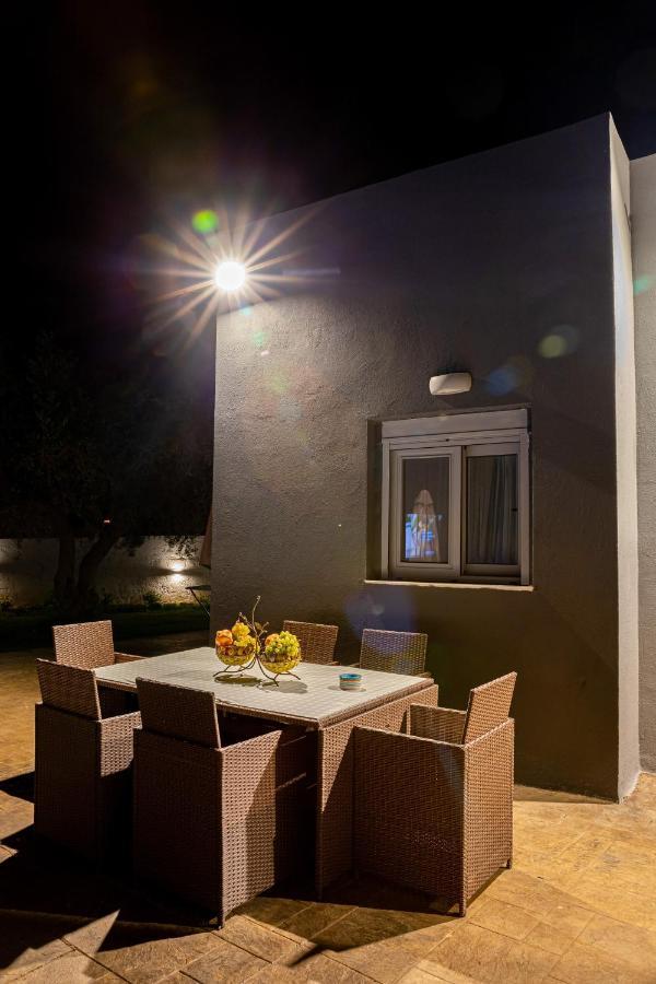 Old Olive Tree Cottage Agii Apostoli (Monemvasia) Exterior foto